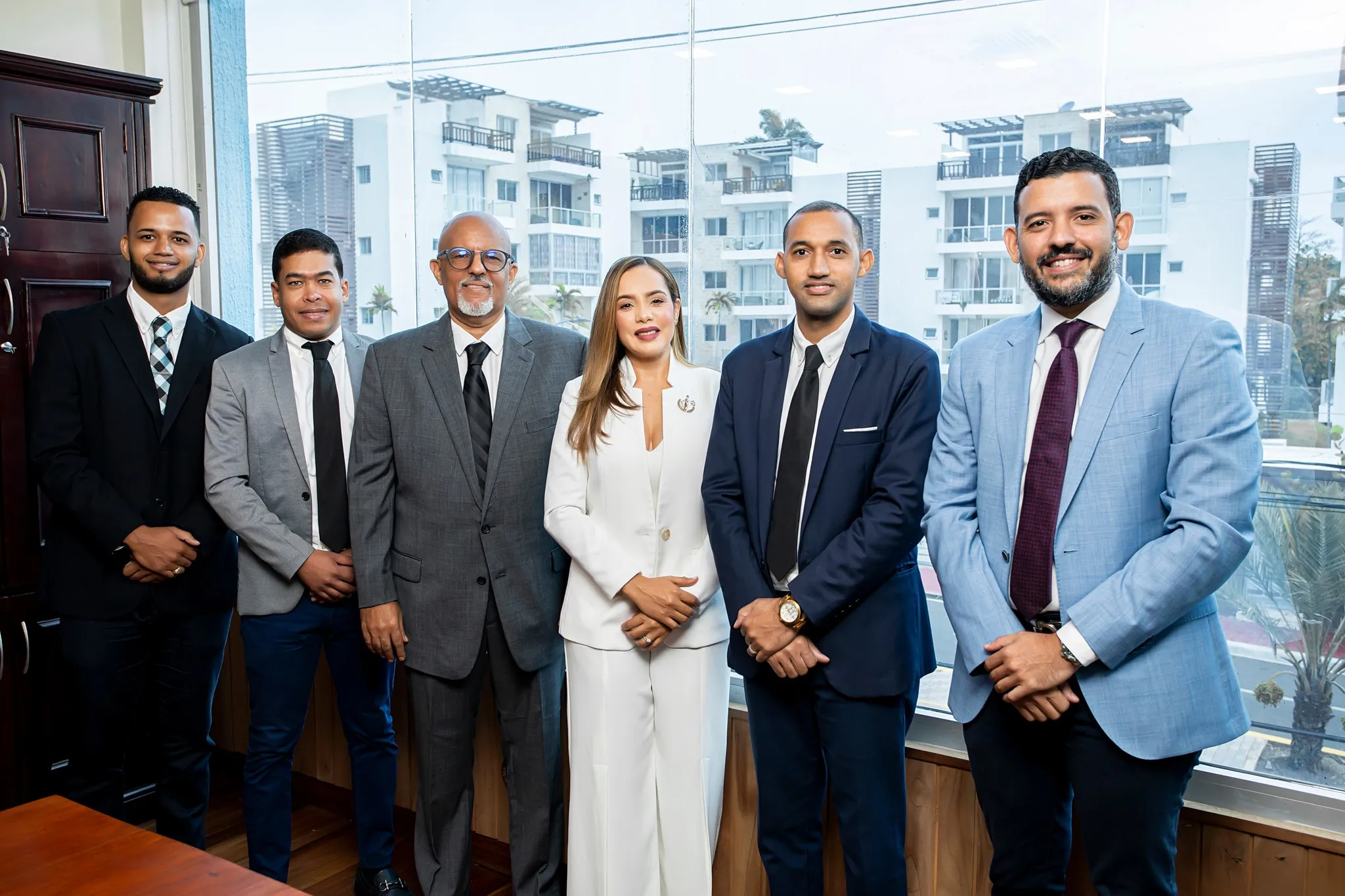 Abogados de Estudio Jurídico Balbuena Camps en las oficinas del estudio